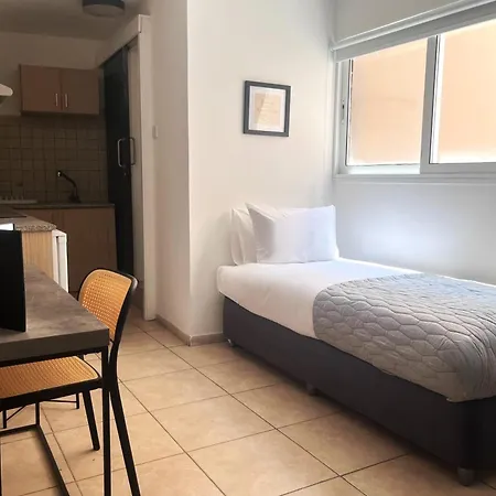 Phaedrus Living Hoopoe Residencies 011 Апартаменты Никосия